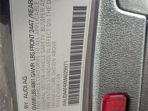 Used 2021 Audi A4 2.0T Premium w/ Convenience Package image 17