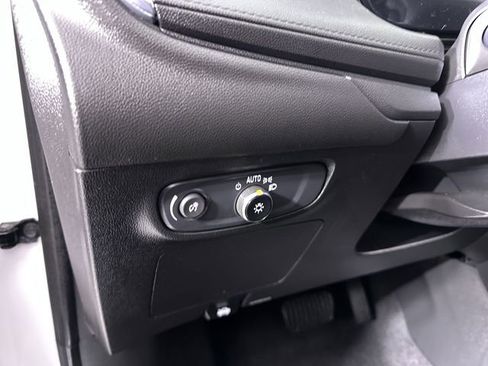 Used 2024 Buick Encore GX Sport Touring image 18