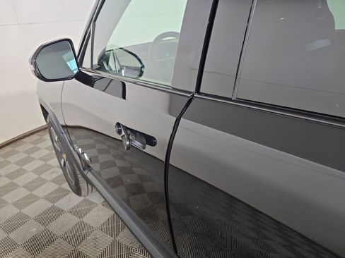 Used 2024 Rivian R1T Adventure image 33