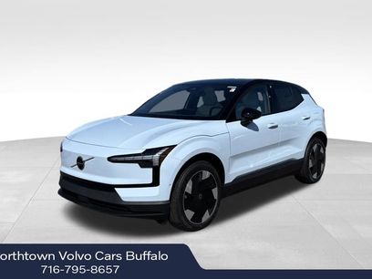 New 2026 Volvo EX30 Ultra w/ Climate Package