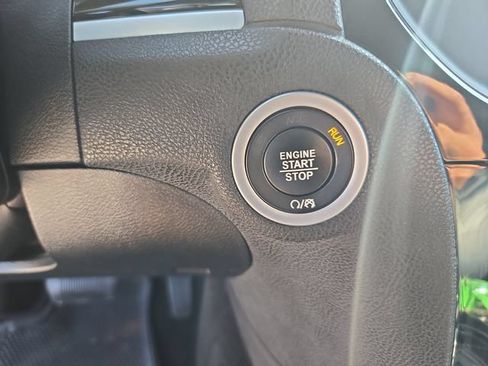 Used 2023 Chrysler 300 S RWD image 16