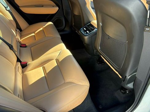 Used 2023 Volvo XC60 B5 Ultimate w/ Protection Package Premier image 25