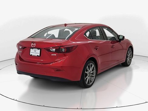 Used 2018 MAZDA MAZDA3 Grand Touring FWD image 6