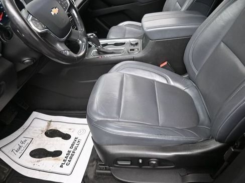 Used 2019 Chevrolet Traverse Premier w/ Driver Confidence II Package FWD image 11