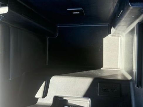 Used 2025 GMC Sierra 1500 AT4X image 30