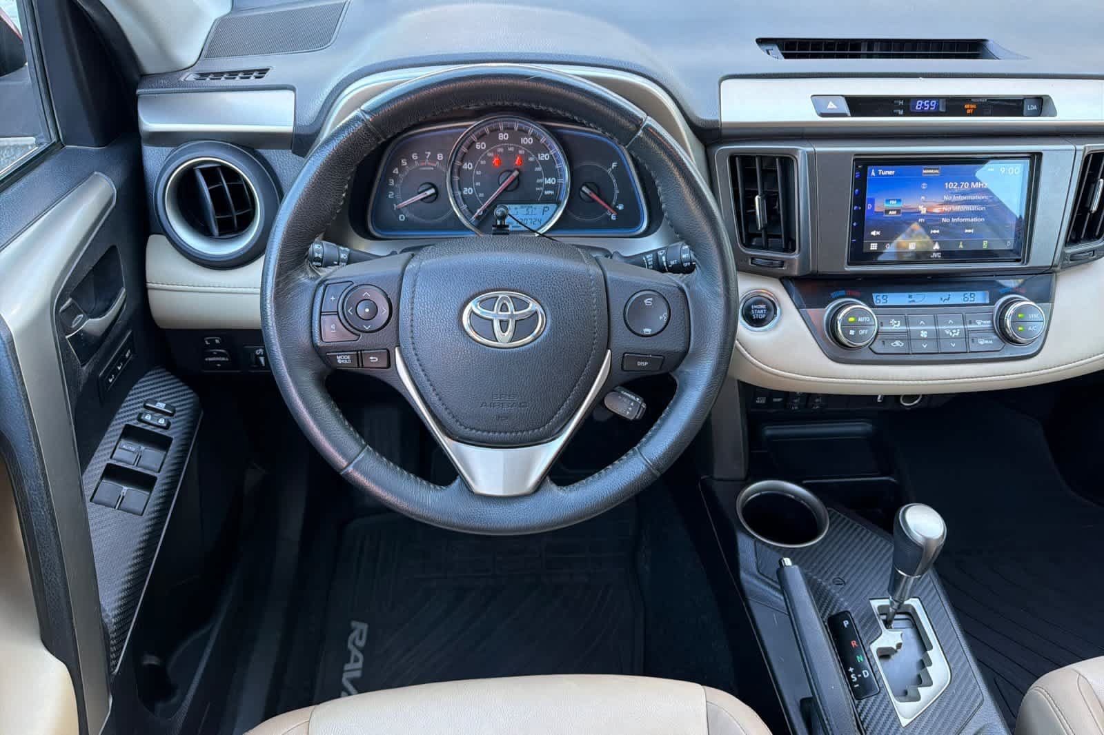 Used 2014 Toyota RAV4 Limited w/ Technology Package AWD/4WD image 16