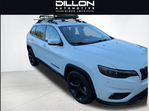 Used 2019 Jeep Cherokee Latitude Plus FWD image 6