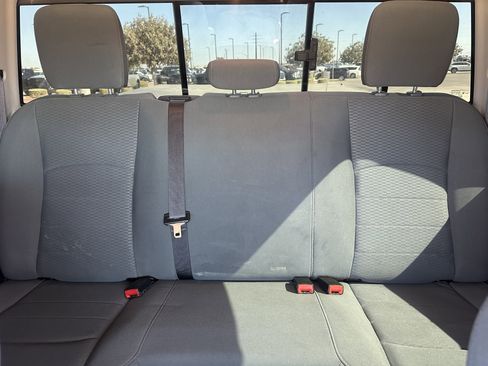 Used 2019 RAM 1500 Classic SLT AWD/4WD image 19