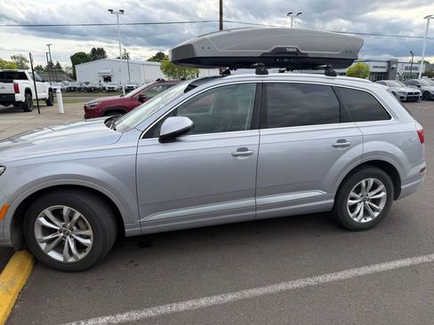 Used 2019 Audi Q7 3.0T Premium Plus w/ Premium Plus Package AWD/4WD image 2