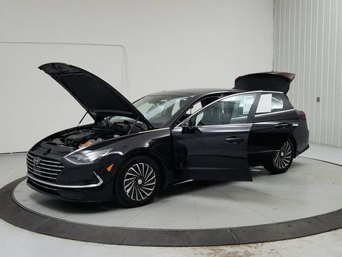 Used 2023 Hyundai Sonata Limited FWD image 11