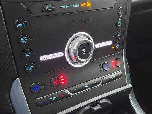 Used 2020 Ford Edge Titanium w/ Equipment Group 301A image 20