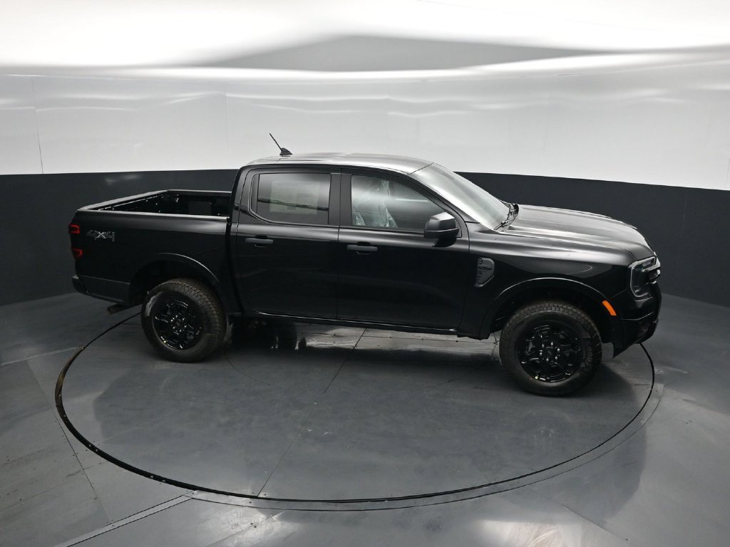 New 2026 Ford Ranger XLT w/ Black Appearance Package AWD/4WD image 49