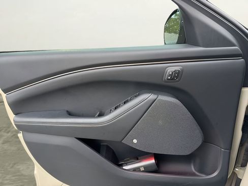 Used 2025 Ford Mustang Mach-E Premium w/ Interior Protection Package image 16