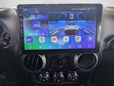 Used 2016 Jeep Wrangler Unlimited Sport AWD/4WD image 13