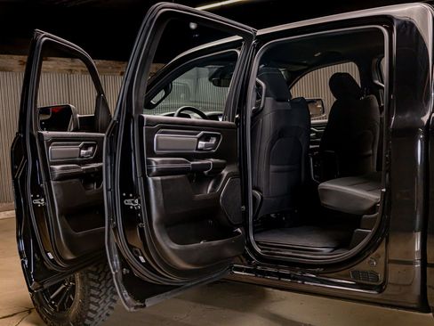 Used 2025 RAM 1500 Big Horn image 31