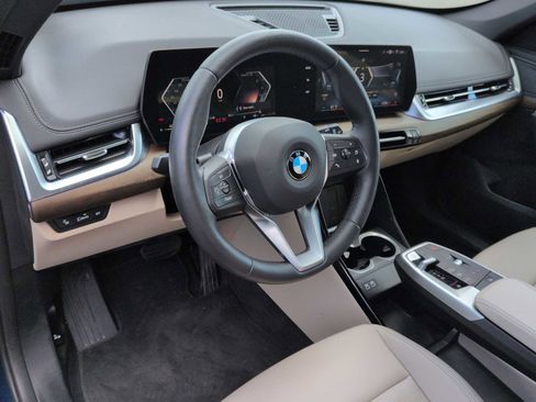 Used 2025 BMW X1 xDrive28i w/ Convenience Package AWD/4WD image 10