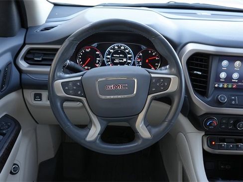 Used 2022 GMC Acadia Denali w/ Denali Ultimate Package image 11