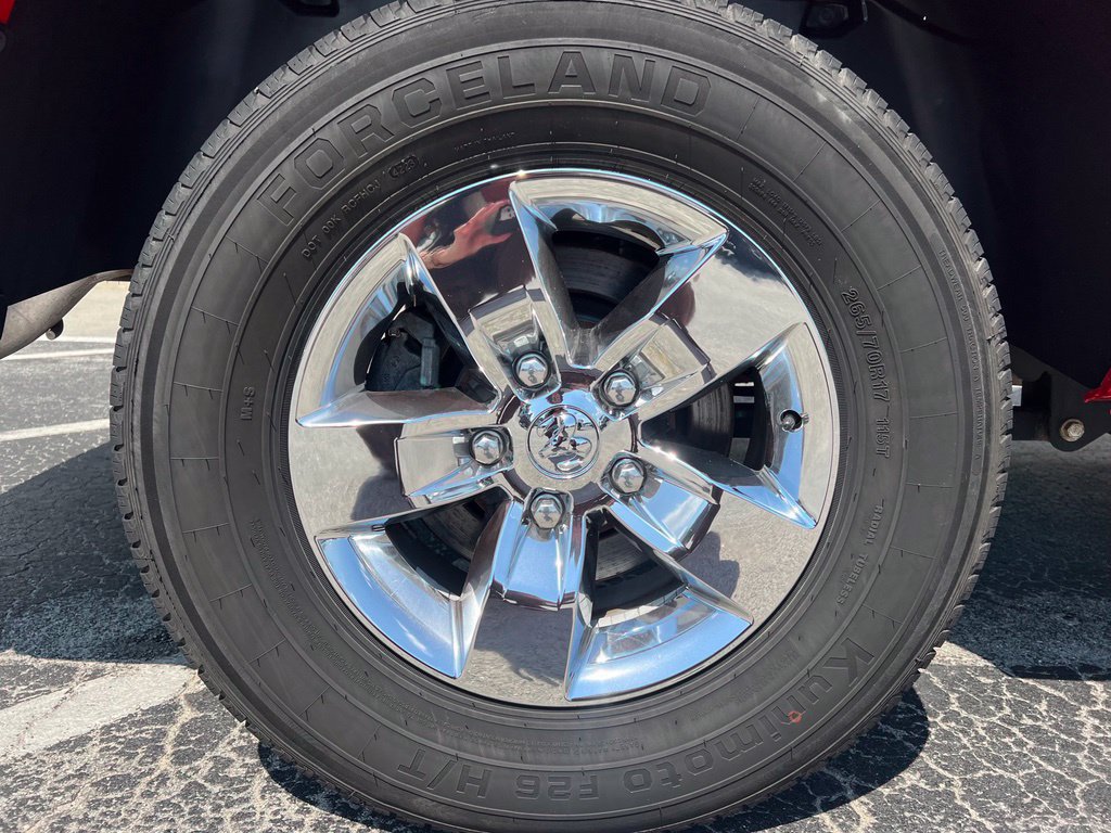 Used 2022 RAM 1500 Classic SLT AWD/4WD image 23