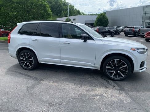 Used 2023 Volvo XC90 T8 Ultimate AWD/4WD image 4