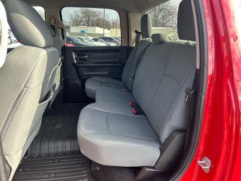 Used 2013 RAM 2500 Tradesman w/ Chrome Appearance Group image 14