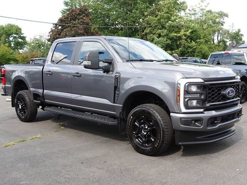 Used 2024 Ford F250 XL w/ STX Appearance Package AWD/4WD image 4