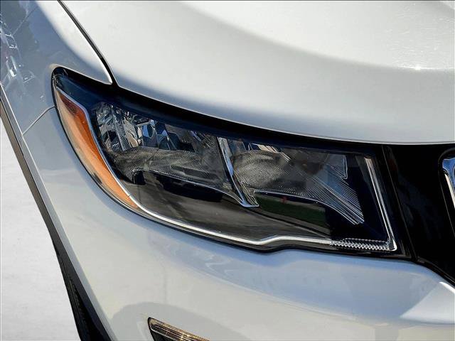 Used 2020 Jeep Compass Latitude FWD image 28
