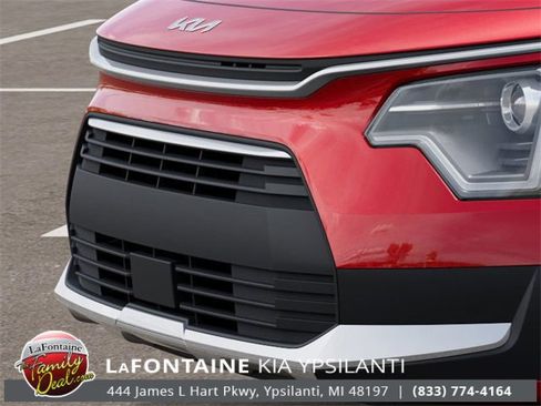 New 2025 Kia Niro EX image 12