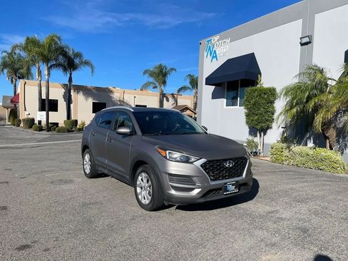 Used 2020 Hyundai Tucson Value w/ Cargo Package image 3