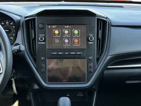 Certified 2024 Subaru Impreza 2.0i image 25