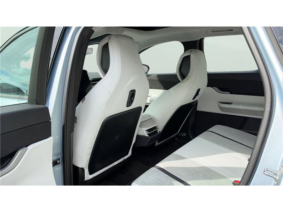 Used 2023 Fisker Ocean Extreme AWD/4WD image 19