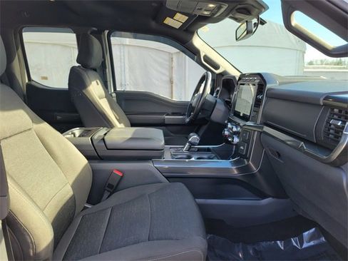 Certified 2022 Ford F150 XLT w/ Equipment Group 302A High image 22