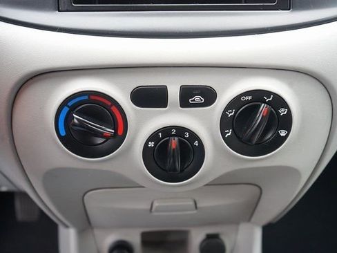 Used 2008 Hyundai Accent GS image 12