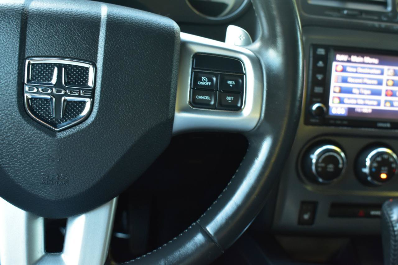 Used 2013 Dodge Challenger R/T RWD image 25