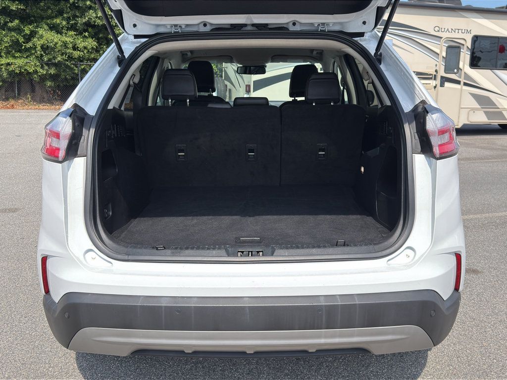 Used 2024 Ford Edge SEL AWD/4WD image 9