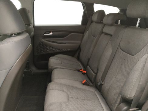 Used 2020 Hyundai Santa Fe SE FWD image 18