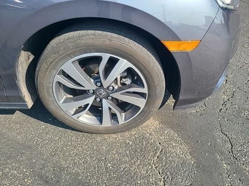 Used 2023 Honda Odyssey Touring image 6