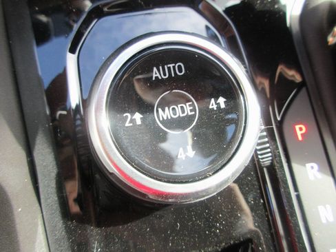 New 2026 GMC Canyon AT4 image 18