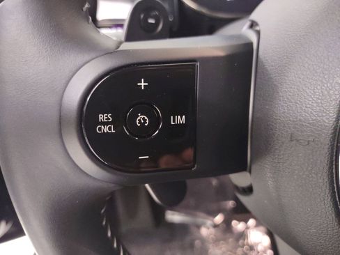 Certified 2023 MINI Cooper S image 11