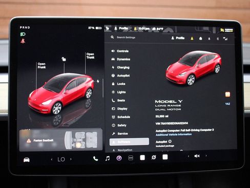 Used 2022 Tesla Model Y Long Range image 21