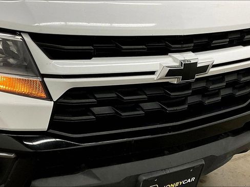 Used 2022 Chevrolet Colorado LT w/ Trail Boss Package AWD/4WD image 32
