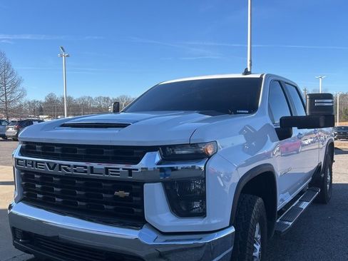 Used 2023 Chevrolet Silverado 2500 LT image 1