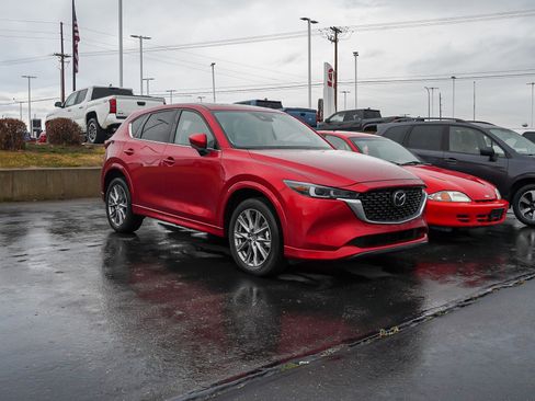 Used 2024 MAZDA CX-5 AWD 2.5 S w/ Premium Plus Pkg image 2