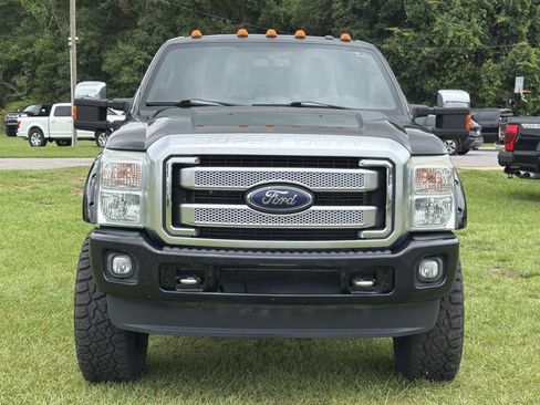 Used 2016 Ford F250 Platinum AWD/4WD image 2