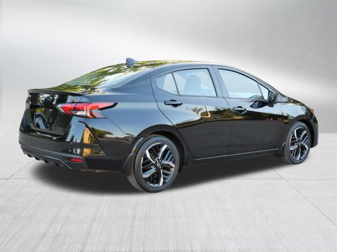 Used 2023 Nissan Versa SR w/ Trunk Package FWD image 7