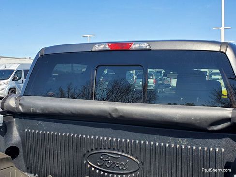 Used 2018 Ford F150 XLT w/ Equipment Group 302A Luxury image 14