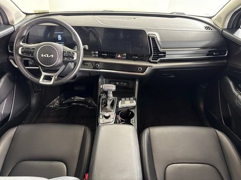 Used 2024 Kia Sportage EX FWD image 13