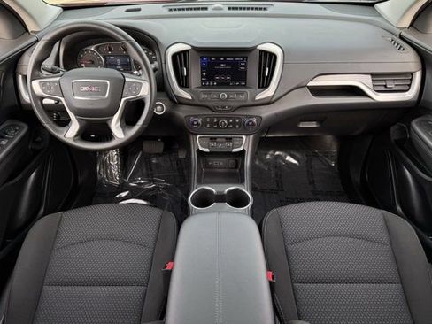 Used 2023 GMC Terrain SLE w/ Driver Convenience Package image 11