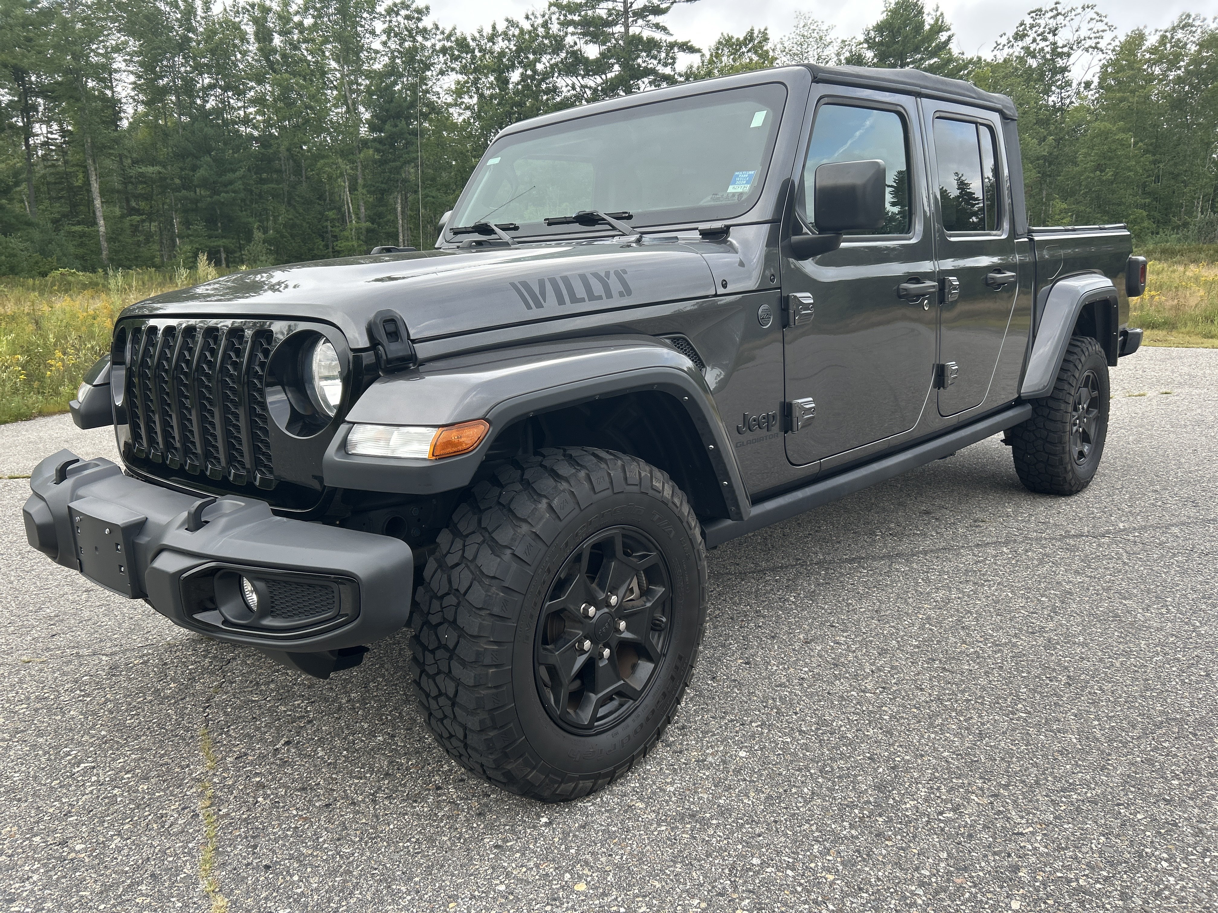 Used 2022 Jeep Gladiator Sport AWD/4WD image 1
