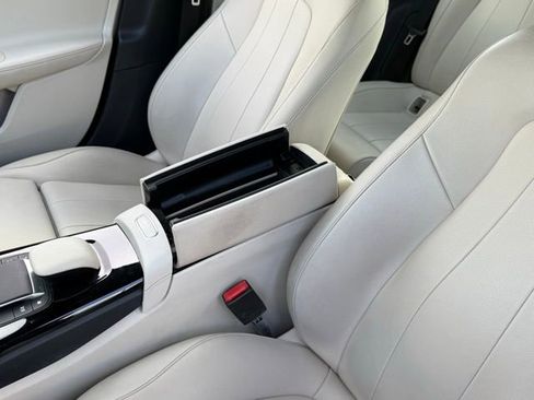 Used 2021 Mercedes-Benz A 220 4MATIC w/ Premium Package image 35