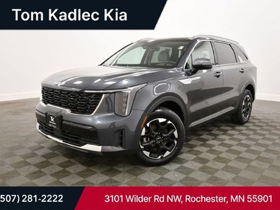 Certified 2024 Kia Sorento S w/ Panoramic Sunroof Package